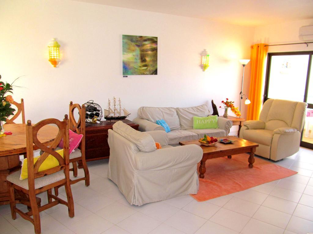 קארבואירו Luxury Apartment מראה חיצוני תמונה